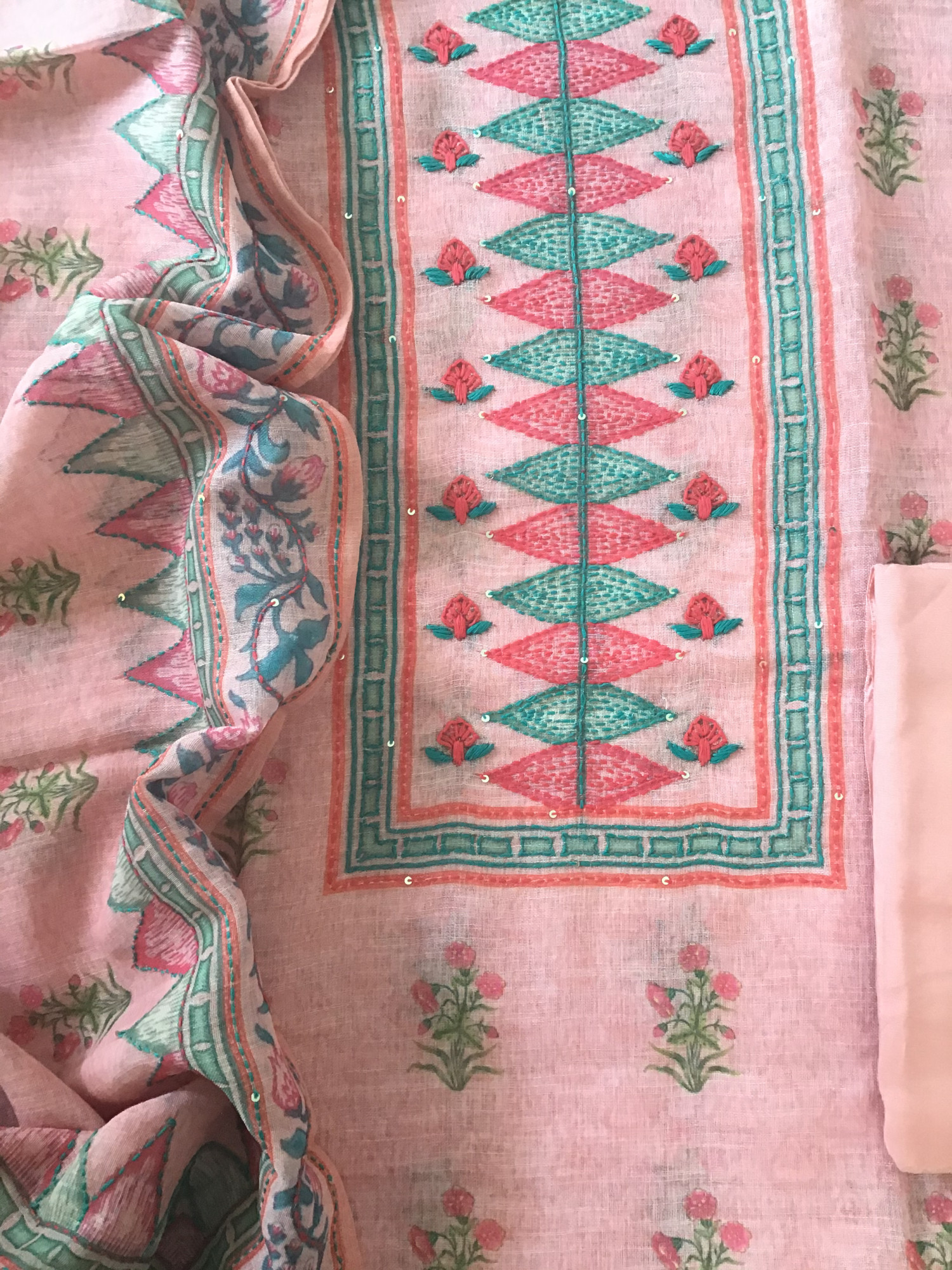 Soft Semi Linen Jute Cotton Printed Embroidered Suit - Pink