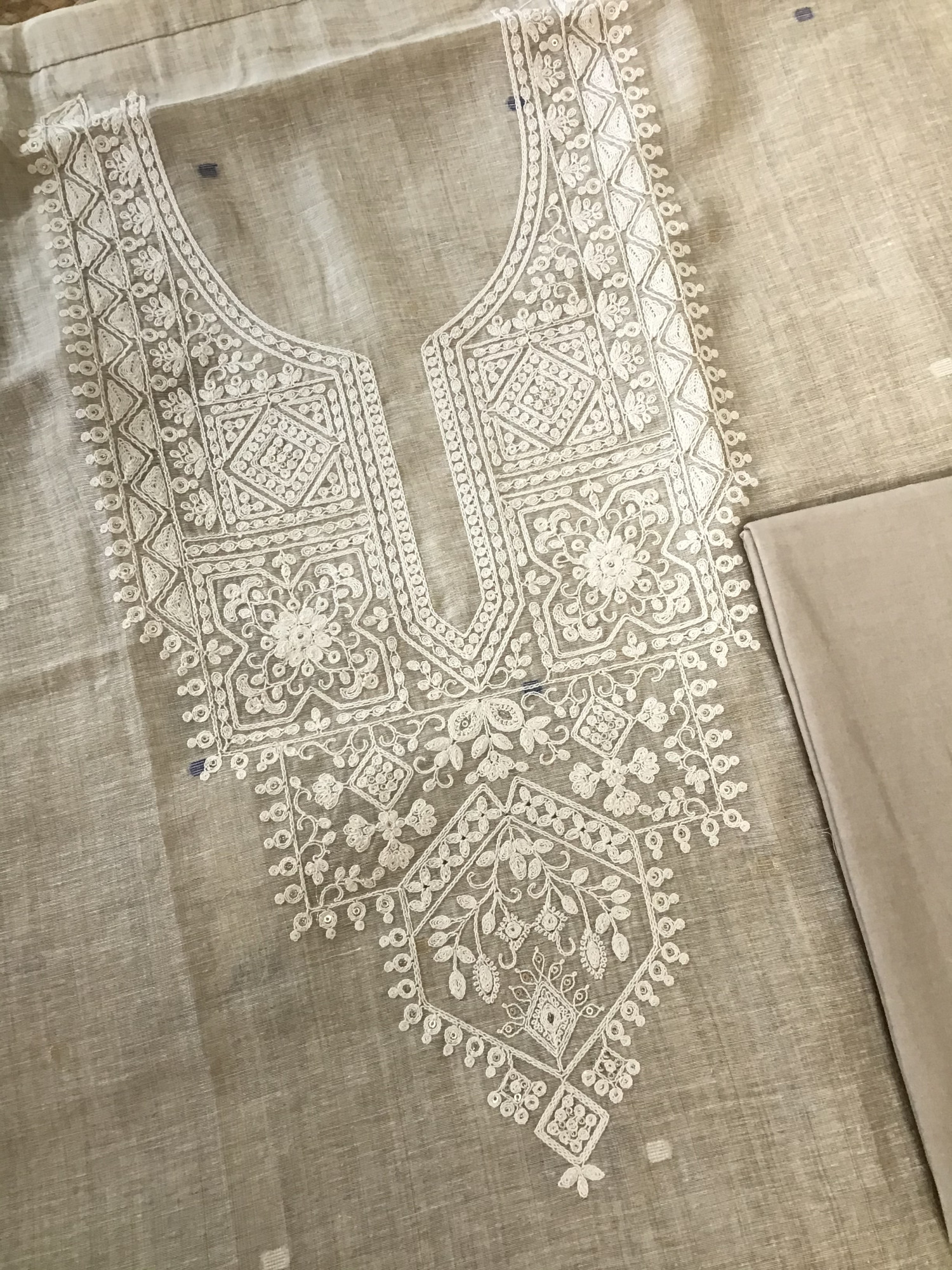 Soft Slub Chanderi Jamdani Weaved Embroidered Suit - BeigeBlue