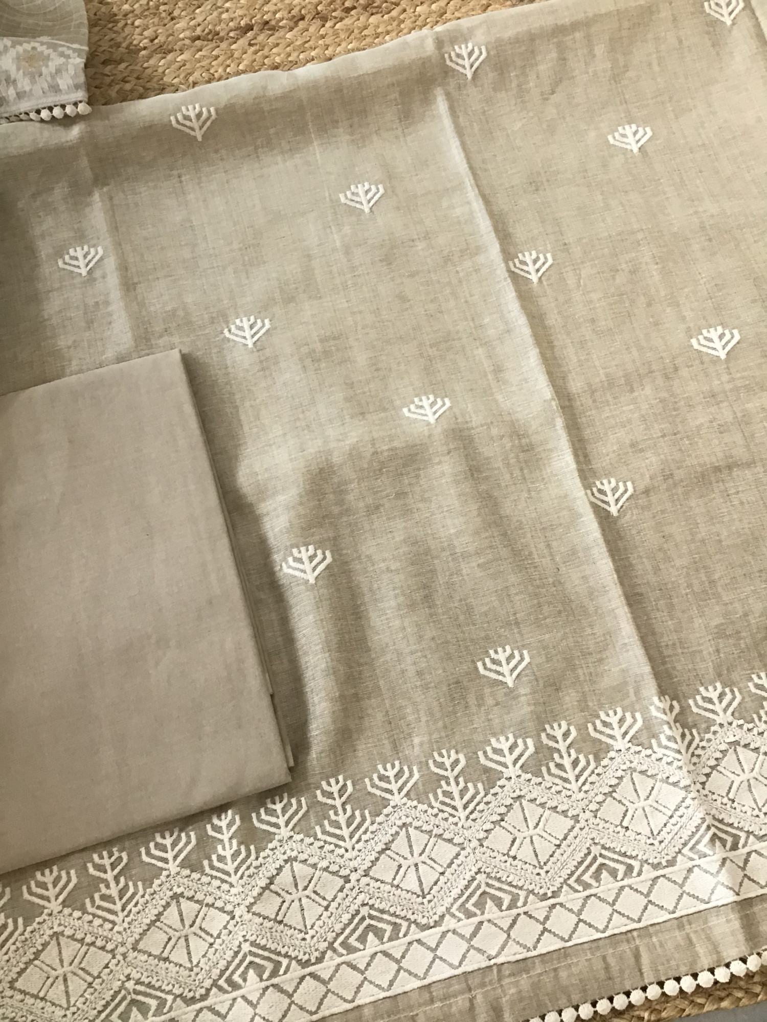 Soft Slub Chanderi Jamdani Weaved Embroidered Suit - Beige