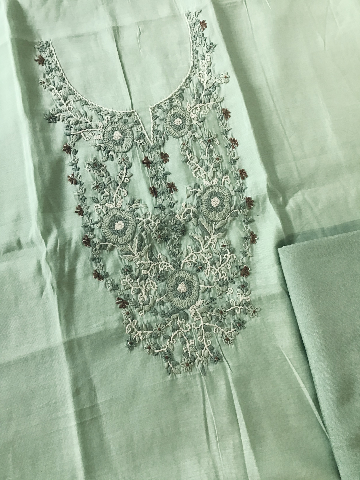 Soft Kora Chanderi Jamdani Weaved Embroidered Suit - Green