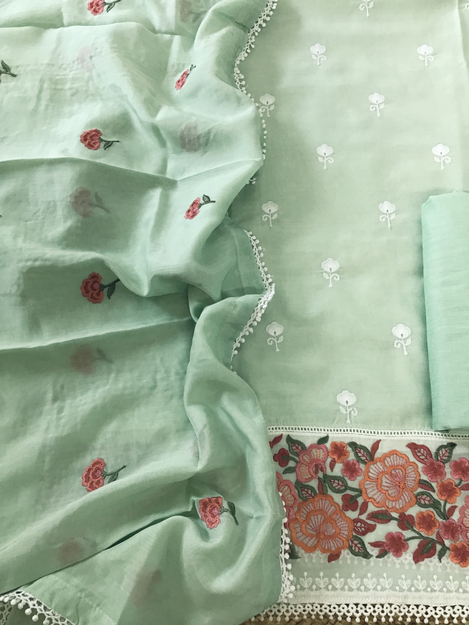 Pure Muslin Embroidered Suit - Green