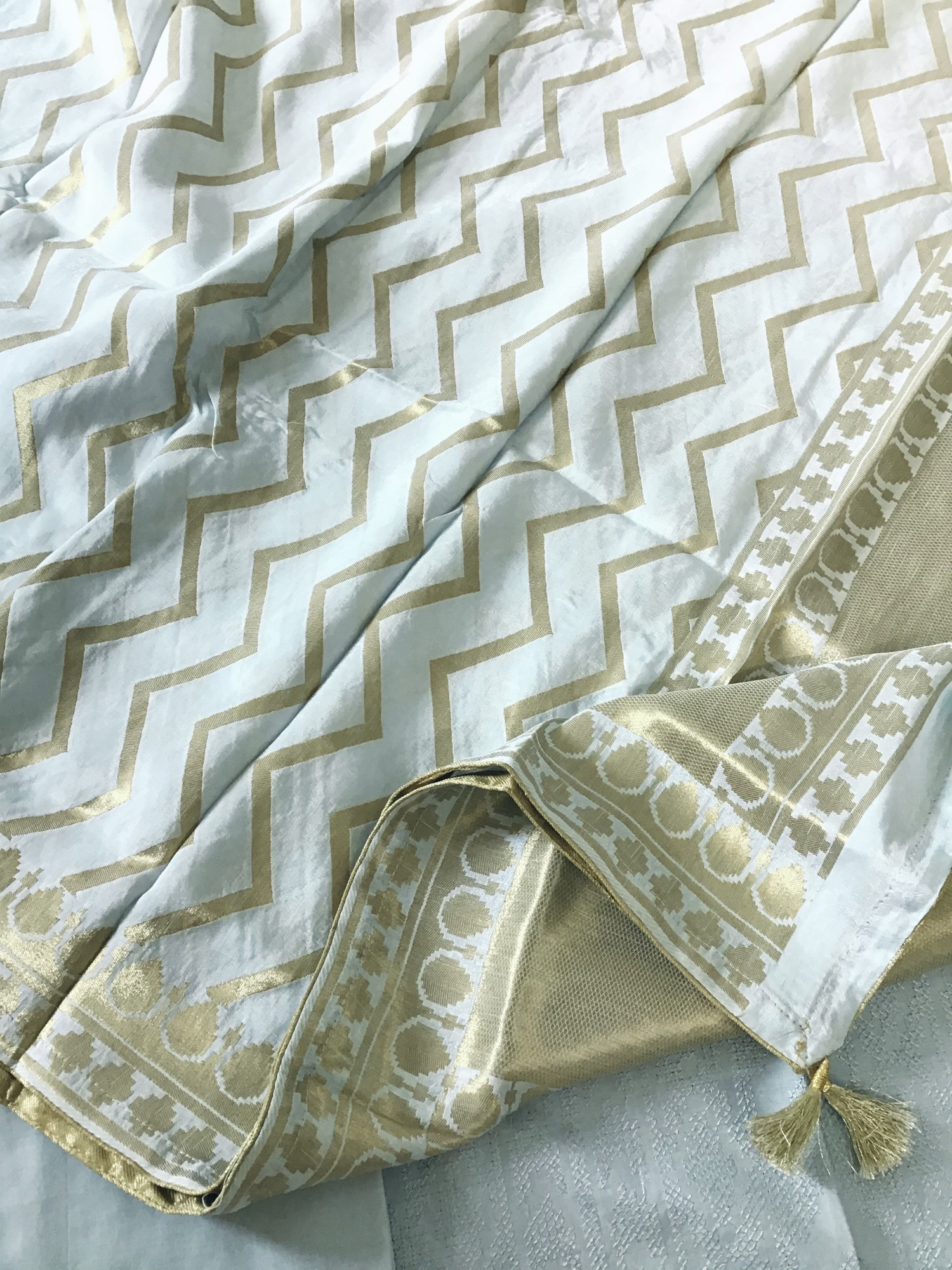 Pure Muslin Embroidered Suit - Grey