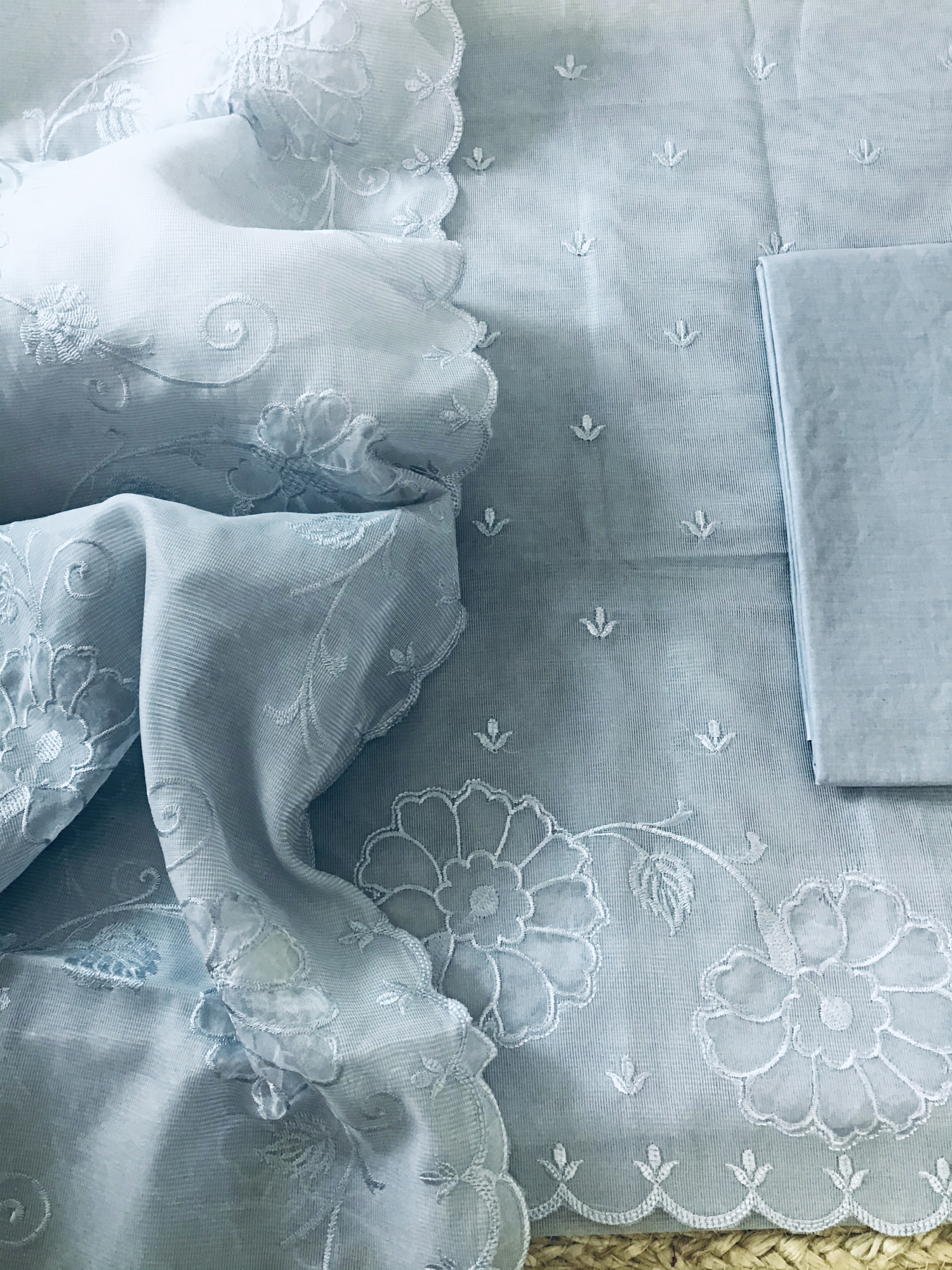 Soft Supernet Embroidered Suit - Grey