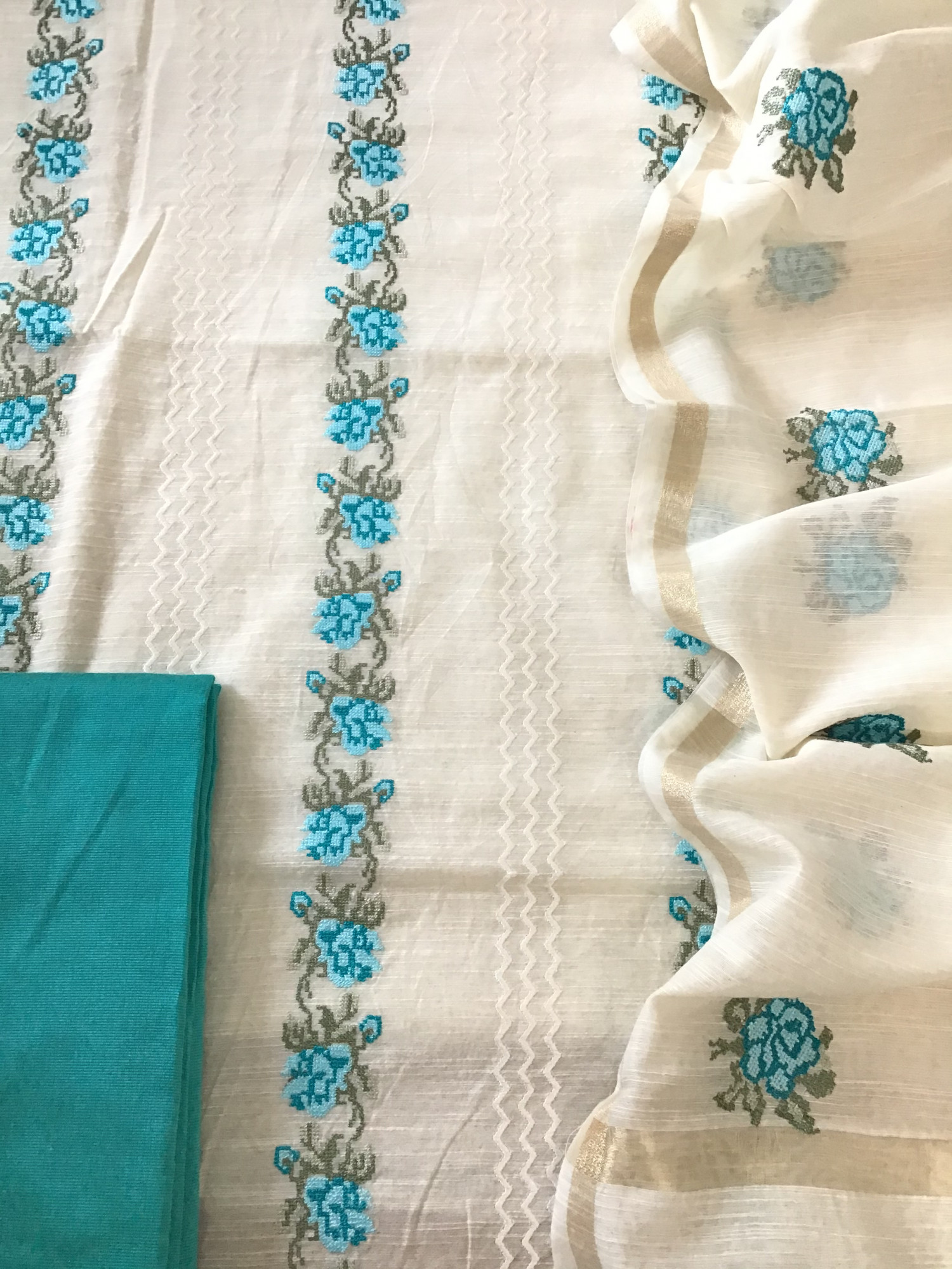 Soft Slub Silk Embroidered Suit - WhiteBlue