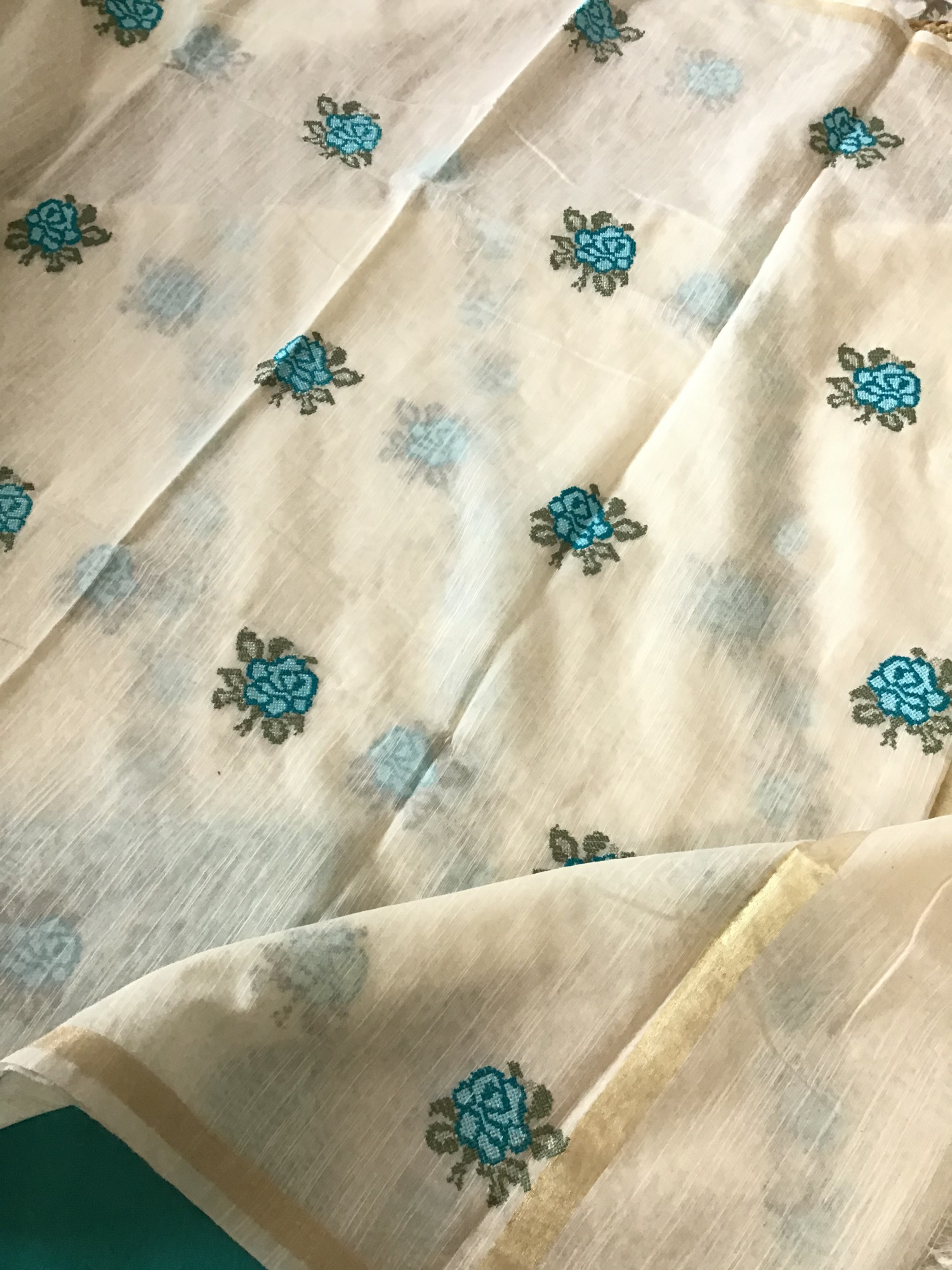 Soft Slub Silk Embroidered Suit - WhiteBlue