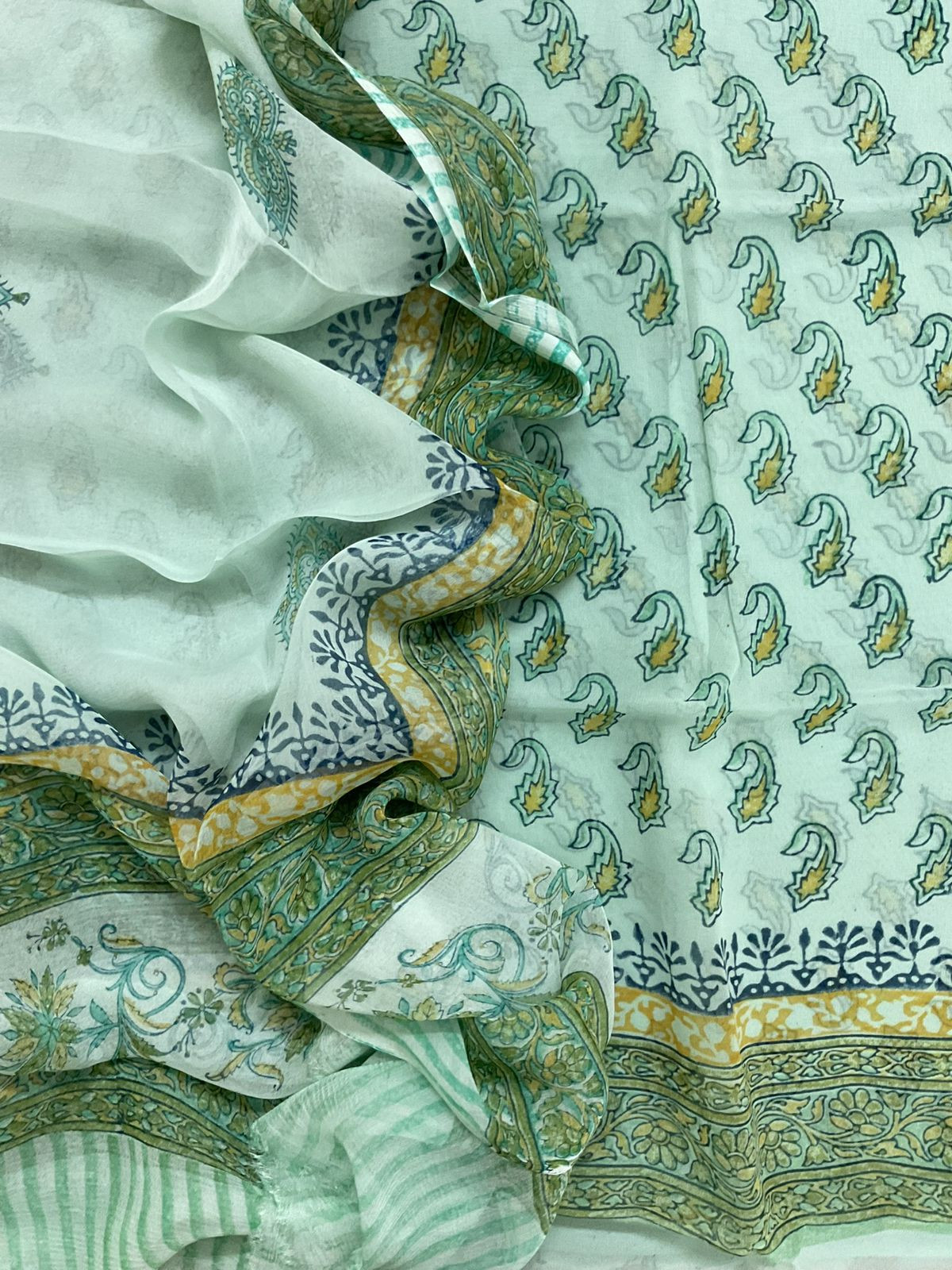 Soft Fine Georgette Printed Suit - Green