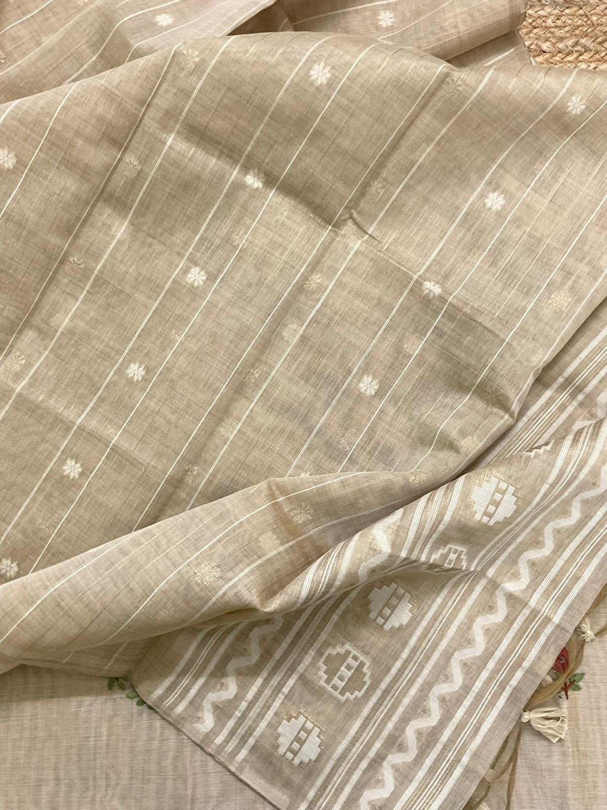 Soft Kora Chanderi Jamdani Weaved Embroidered Suit - Beige