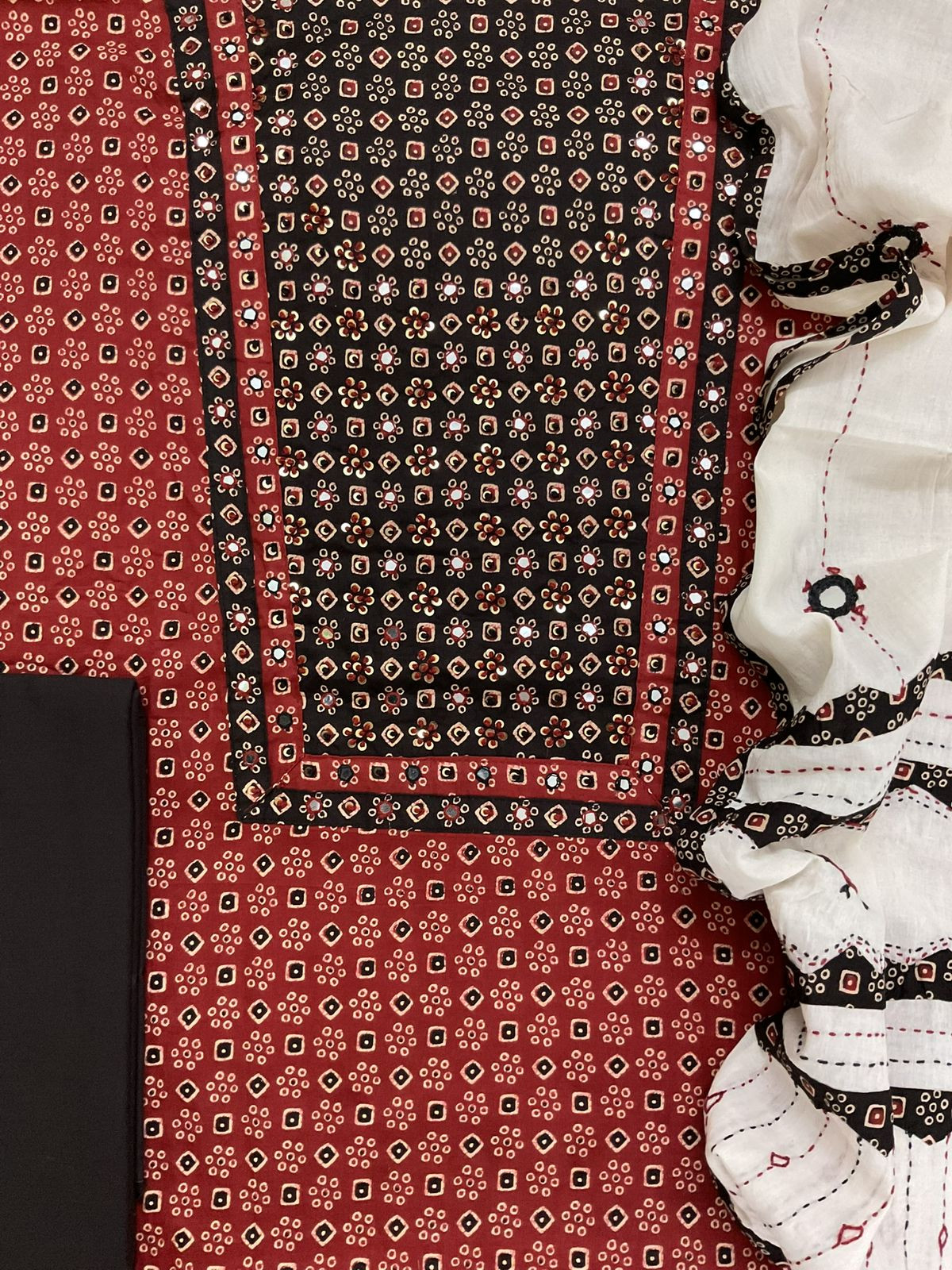 Pure Cotton Printed Embroidered Suit - Maroon