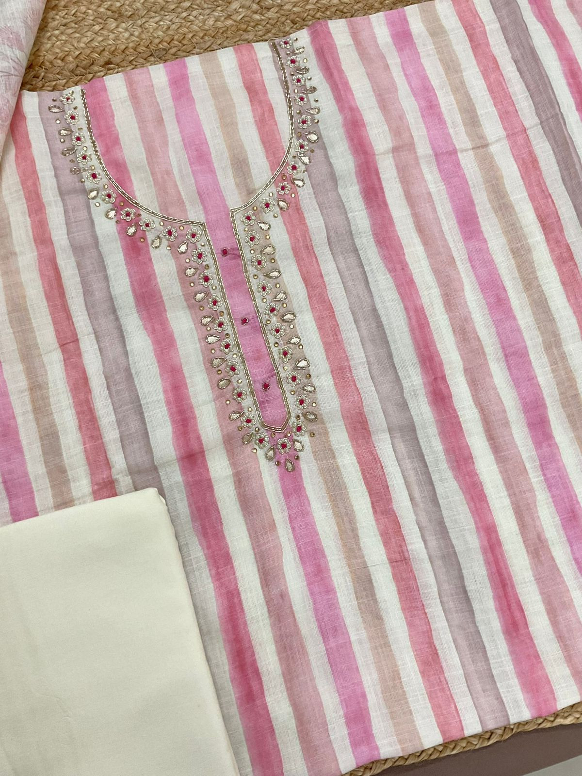 Soft Linen Jute Cotton Printed Embroidered Suit - Pink