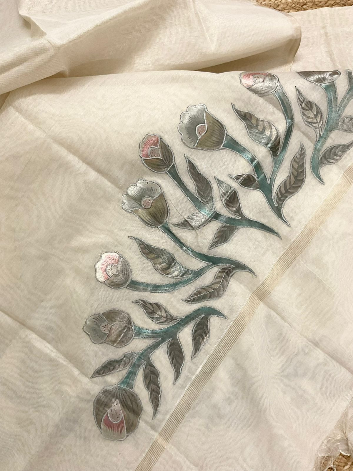 Soft Tissue Slub Cotton Embroidered Suit - Cream