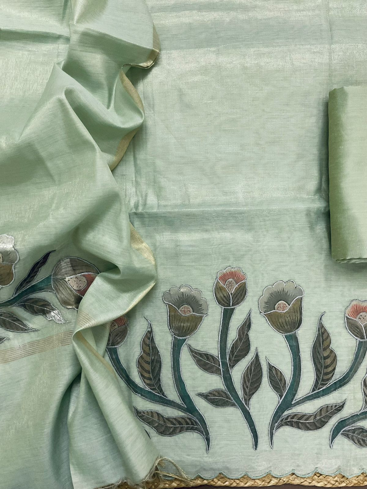 Soft Tissue Slub Cotton Embroidered Suit - Green