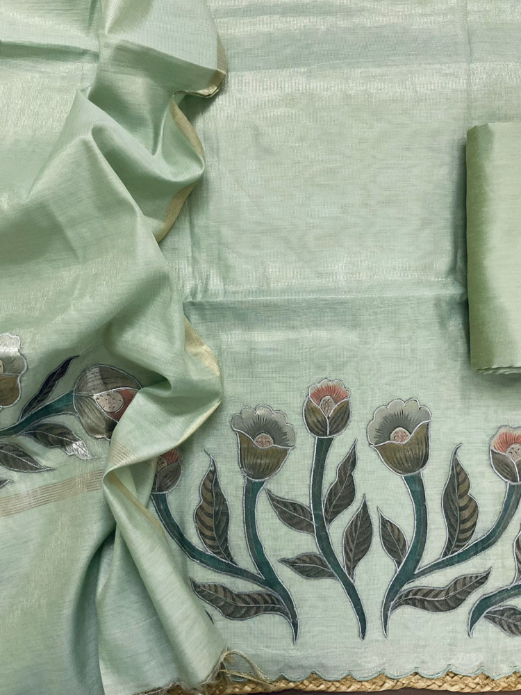 Image of Soft Tissue Slub Cotton Embroidered Suit - Green