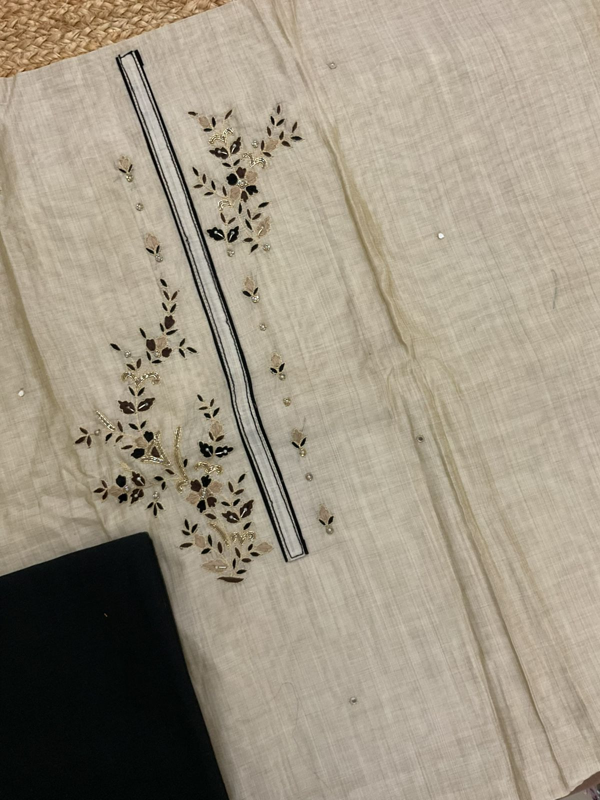 Soft Slub Chanderi Jamdani Weaved Embroidered Suit - Cream