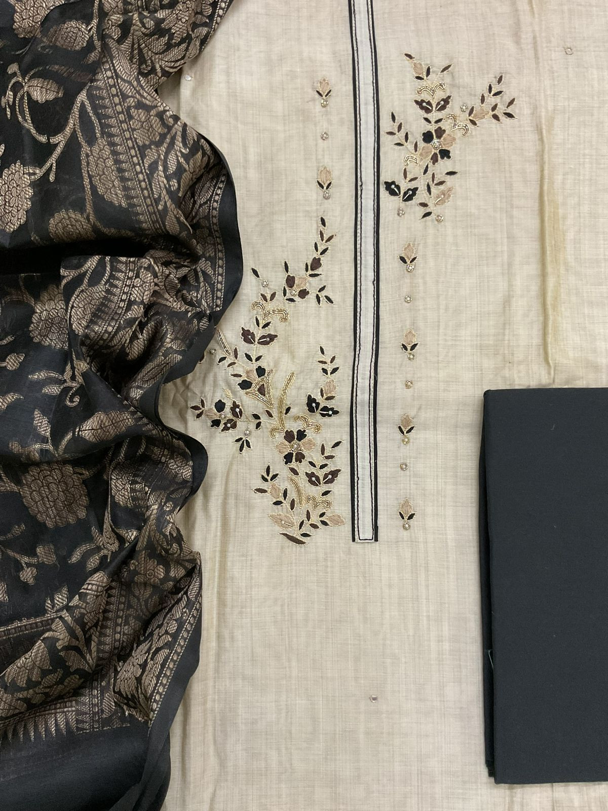 Soft Slub Chanderi Jamdani Weaved Embroidered Suit - Cream