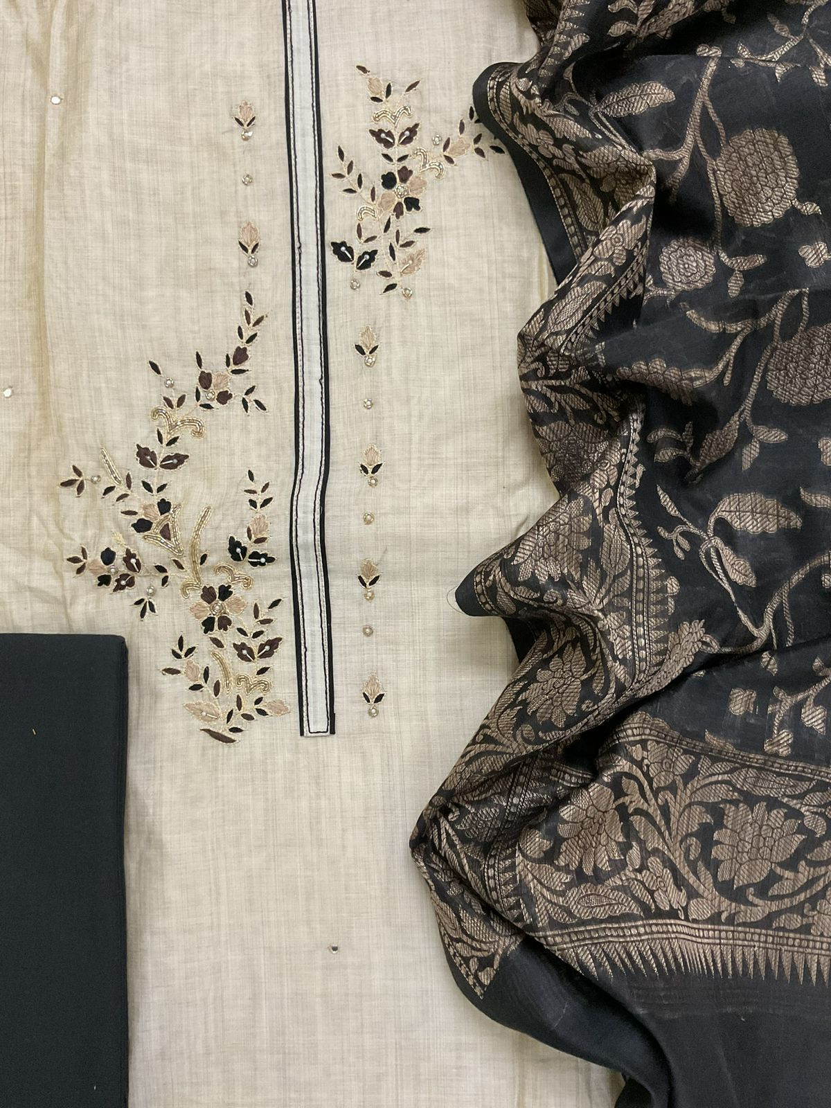 Soft Slub Chanderi Jamdani Weaved Embroidered Suit - Cream