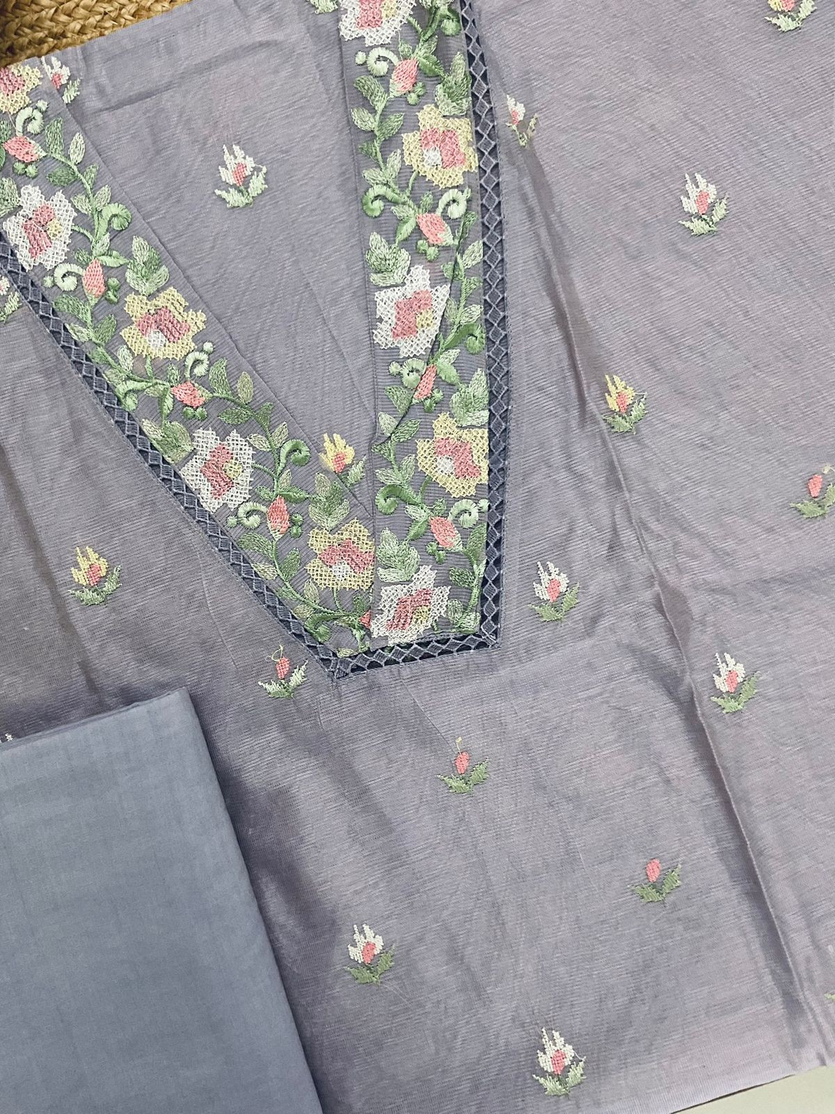 Soft Fine Supernet Embroidered Suit - Lavender