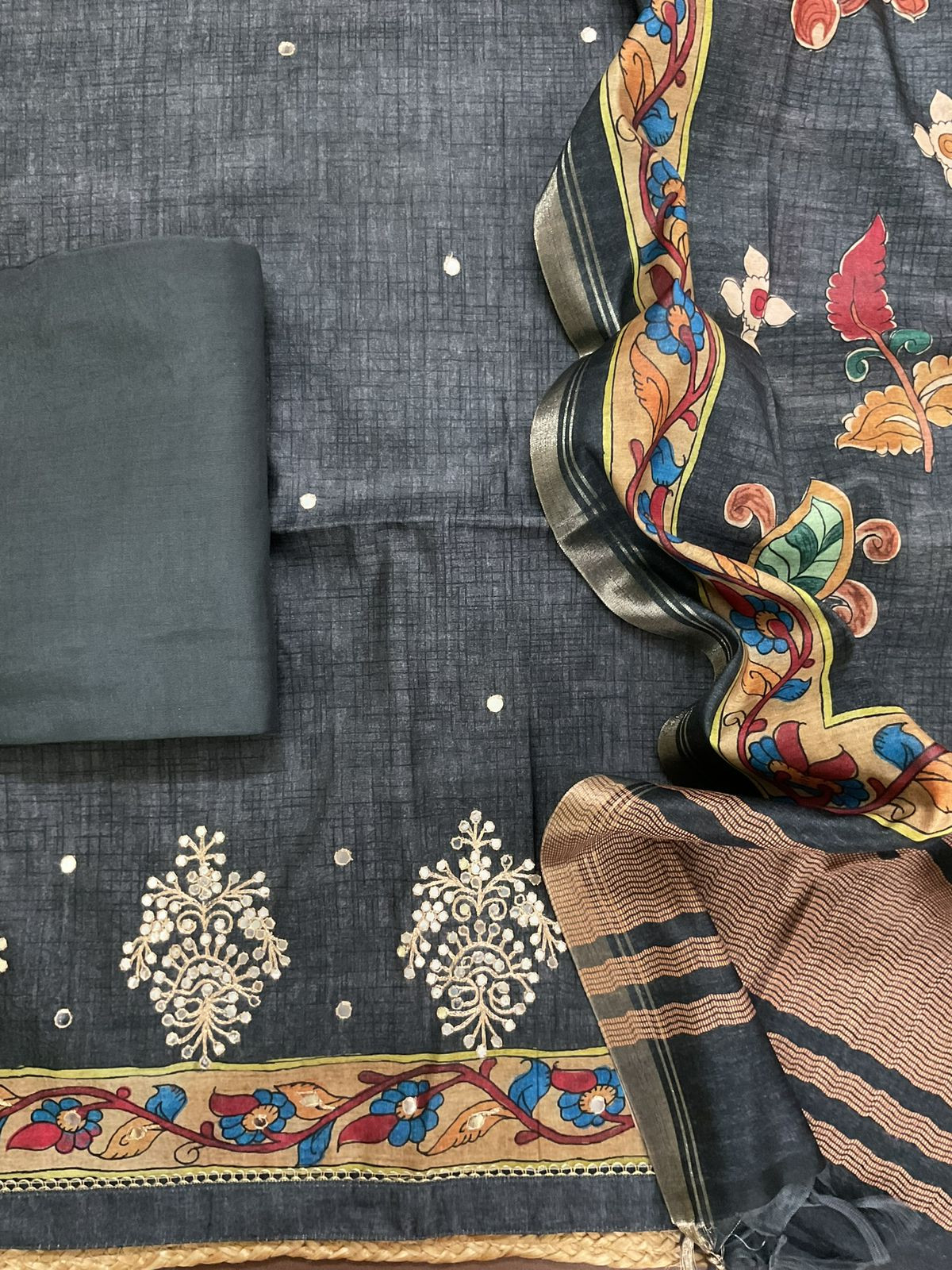 Soft Semi Tussar Silk Printed Embroidered Suit - Grey