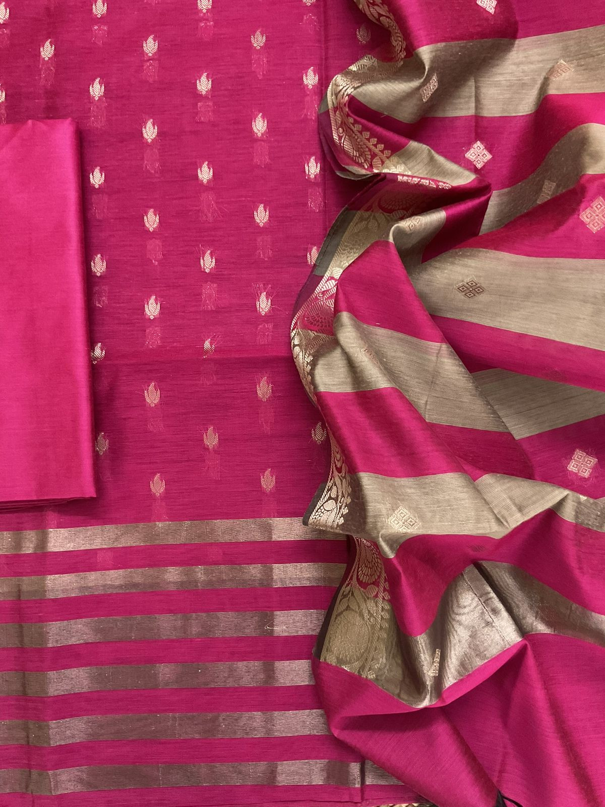 Soft Maheshwari Self Weaved Suit - Pink