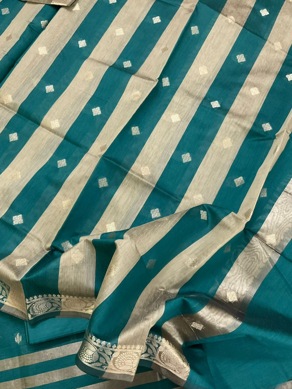 Soft Maheshwari Self Weaved Suit - Peacock Green