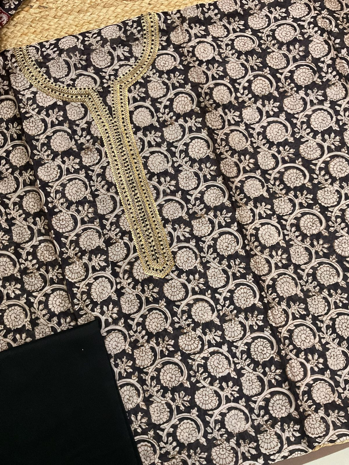 Pure Maheshwari Silk Bagh Printed Embroidered Suit - Black