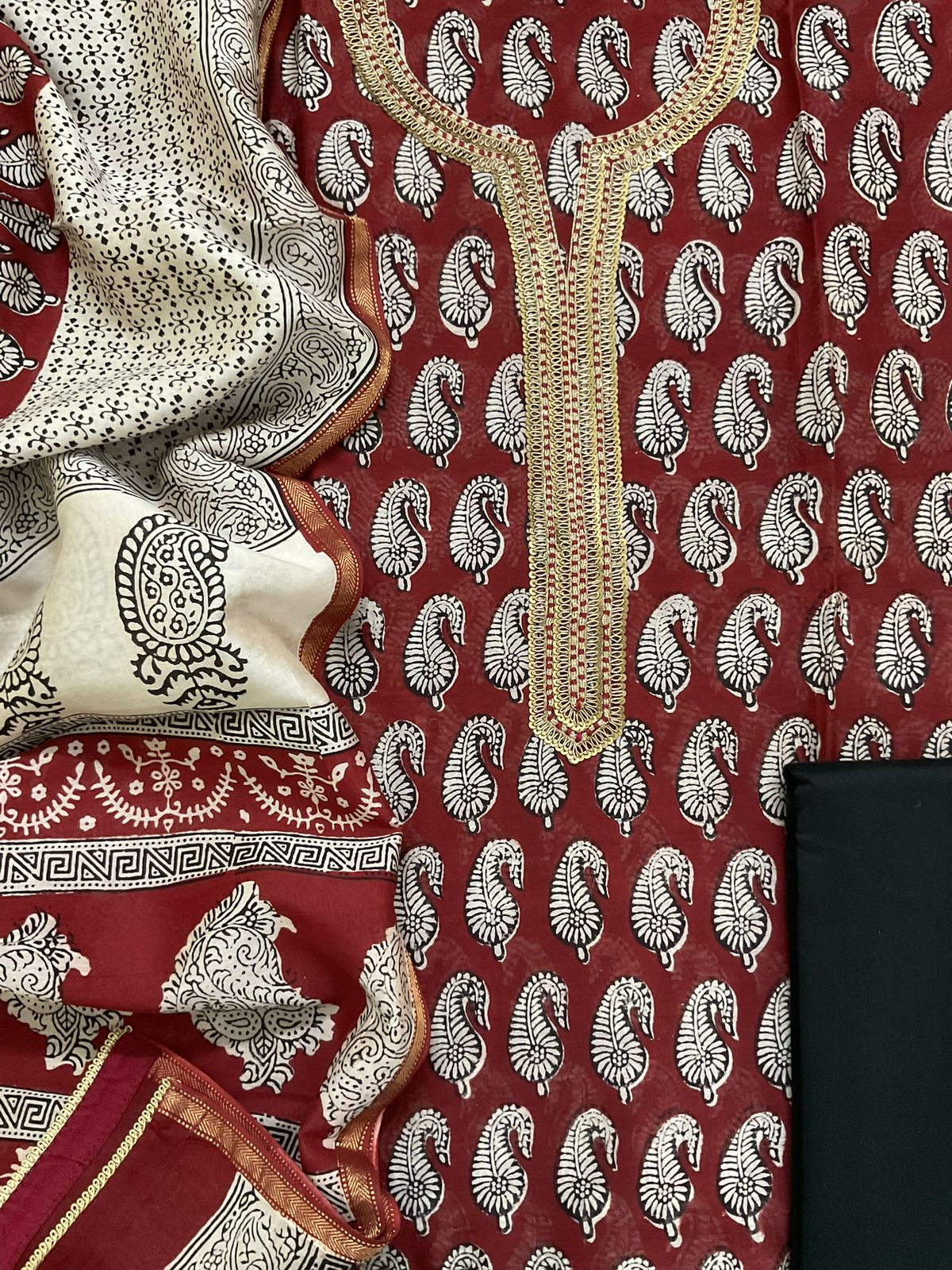 Pure Maheshwari Silk Bagh Printed Embroidered Suit - Maroon