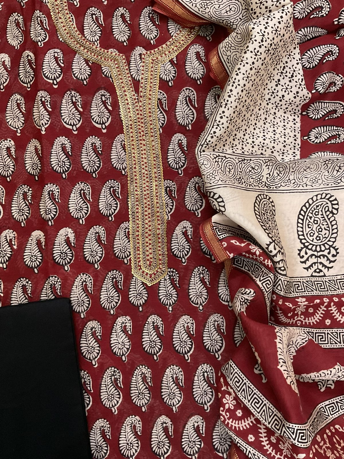Pure Maheshwari Silk Bagh Printed Embroidered Suit - Maroon