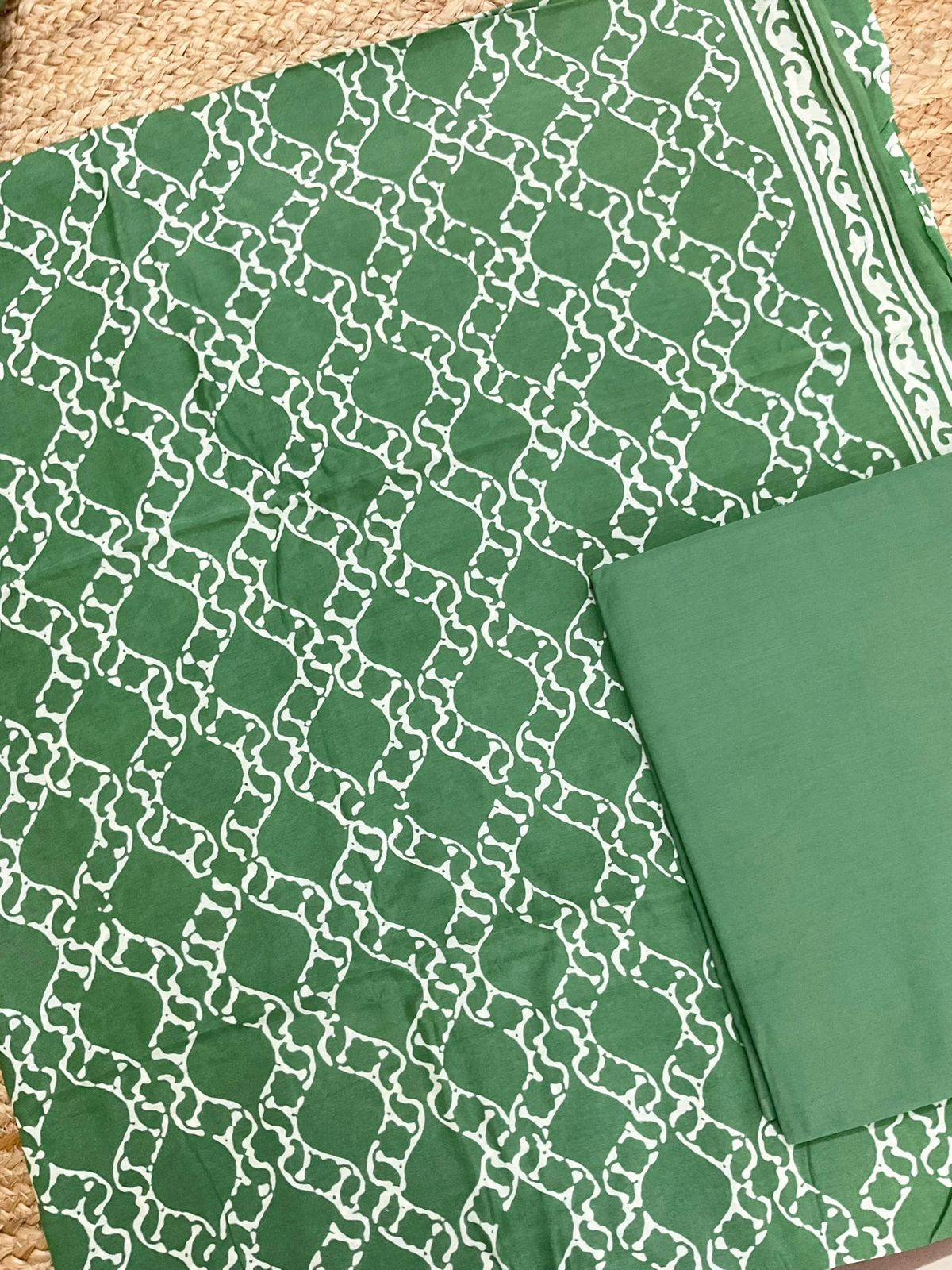 Pure Muslin Printed Embroidered Suit - Green