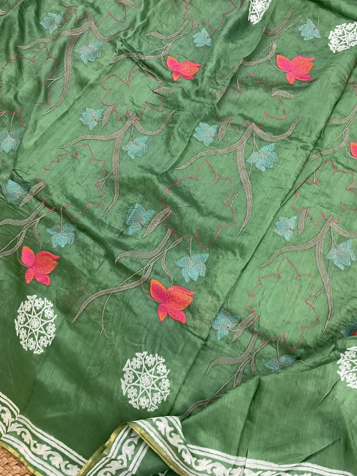 Pure Muslin Printed Embroidered Suit - Green