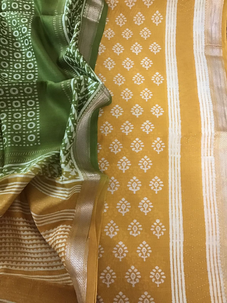 Image of Pure Maheshwari Silk Printed Suit - Yellow