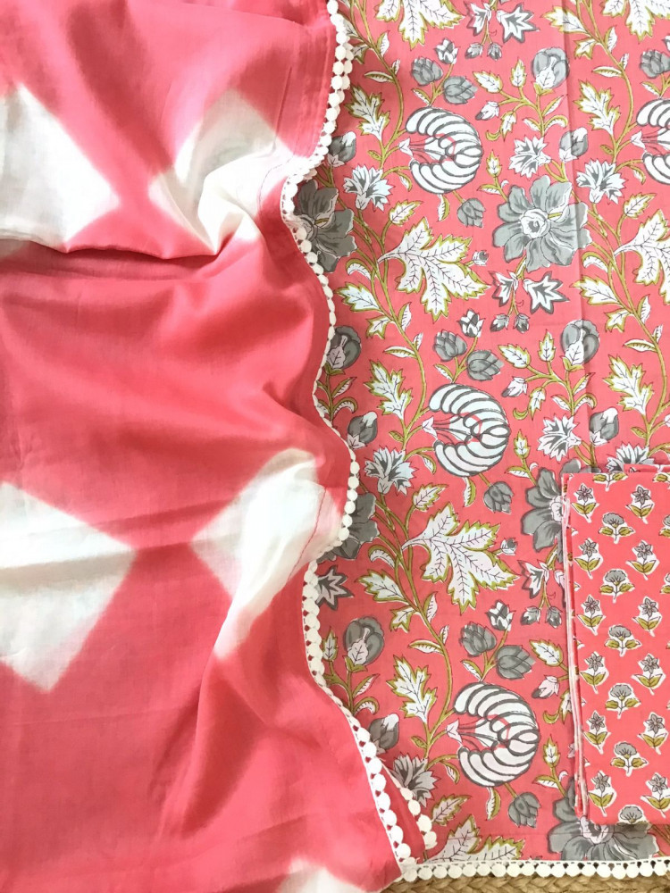 Image of Pure Cotton Printed Suit - Peach