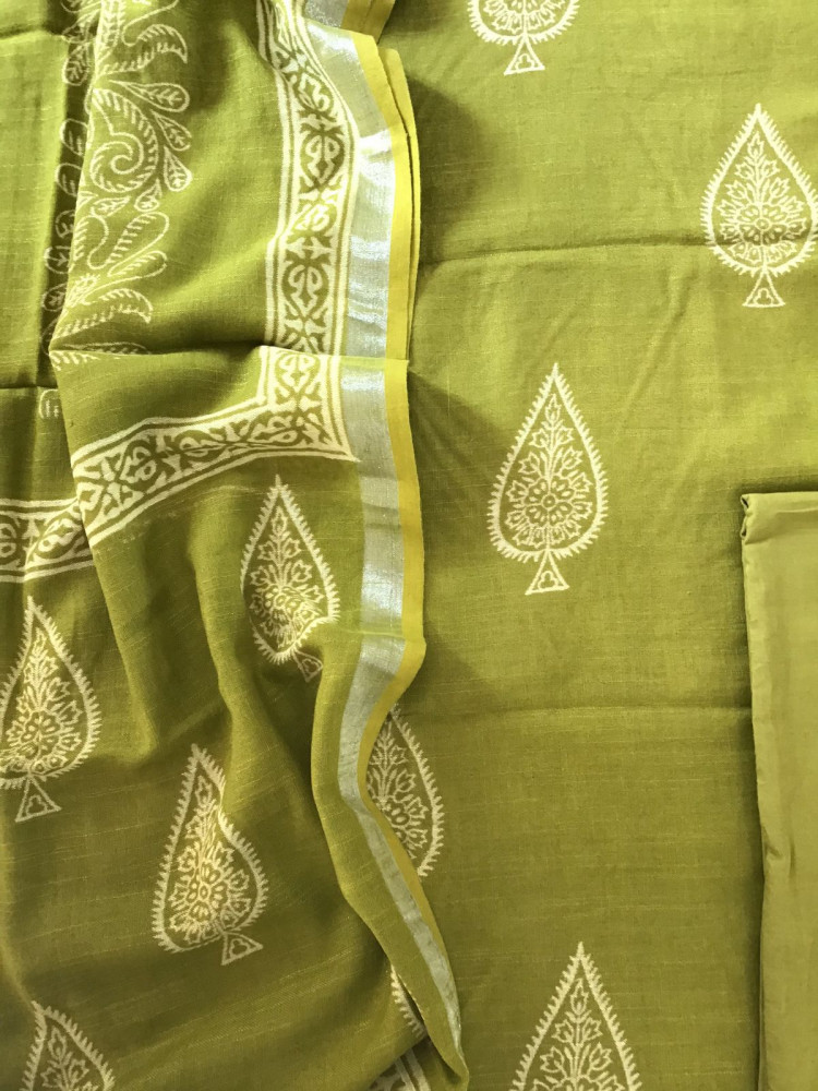 Image of Pure Linen Jute Cotton Printed Suit - Green