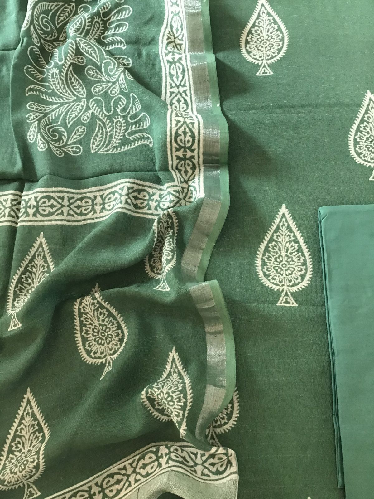 Pure Linen Jute Cotton Printed Suit - Green