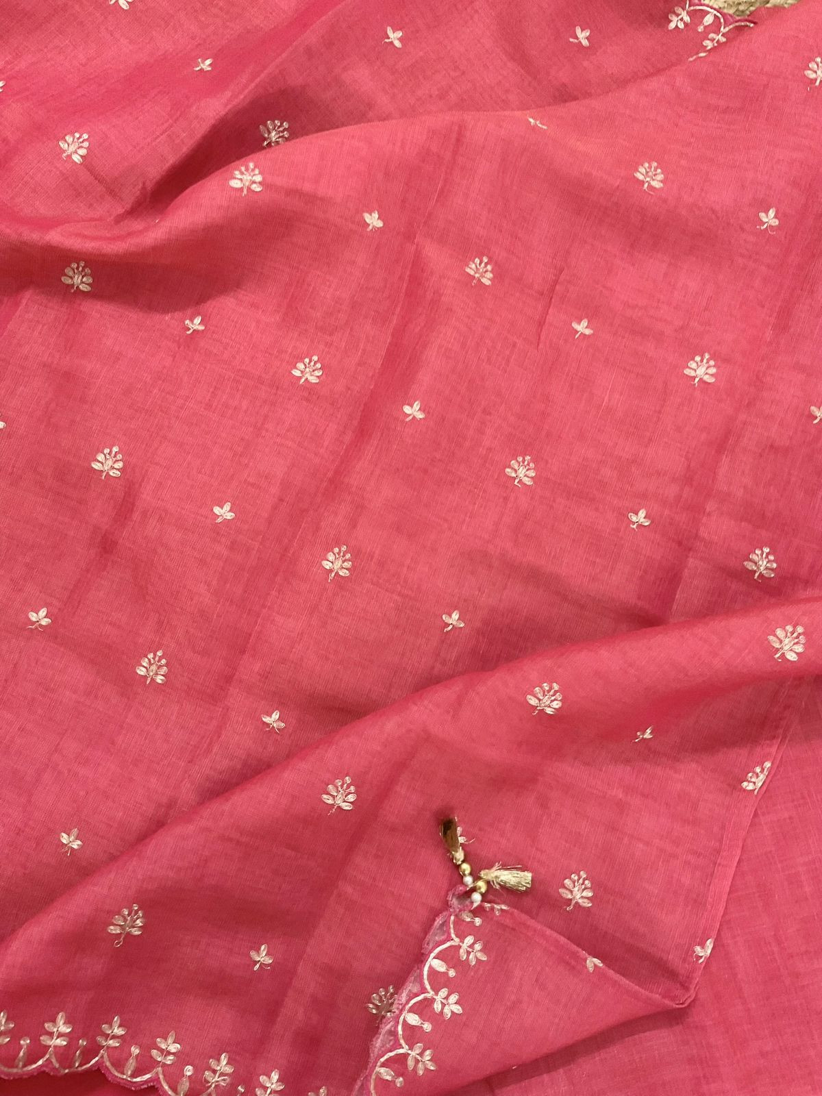 Soft Tissue Slub Cotton Embroidered Suit - Pink