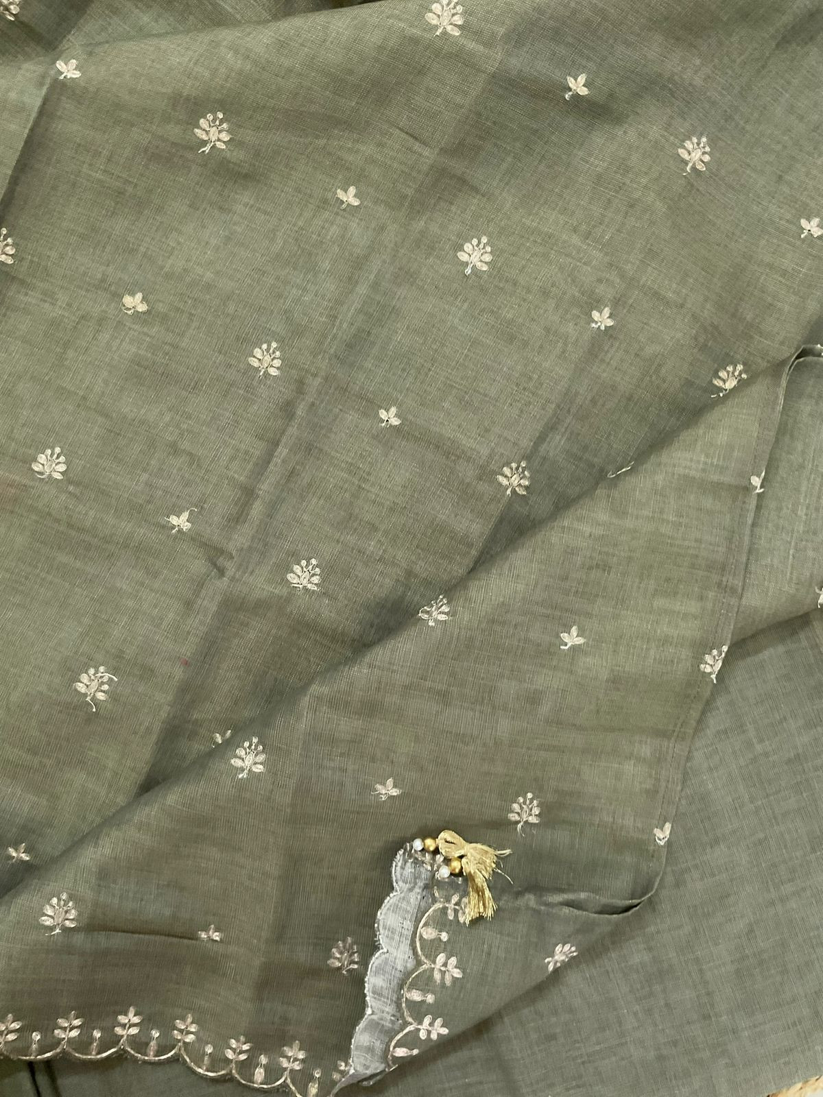 Soft Tissue Slub Cotton Embroidered Suit - Greyish Green