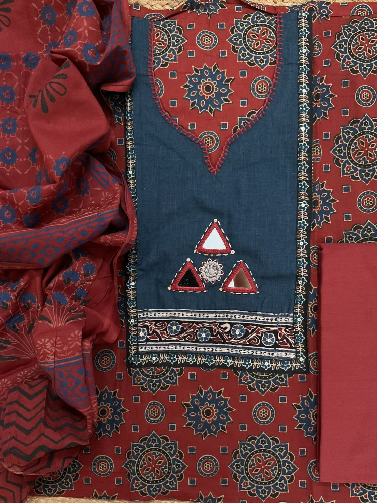 Image of Pure Cotton Printed Embroidered Suit - Brick Red