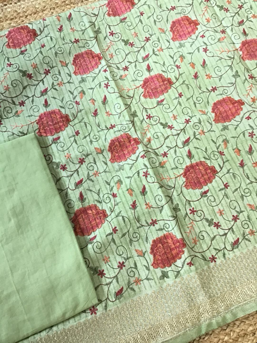 Pure Linen Jute Cotton Printed Embroidered Suit - Green