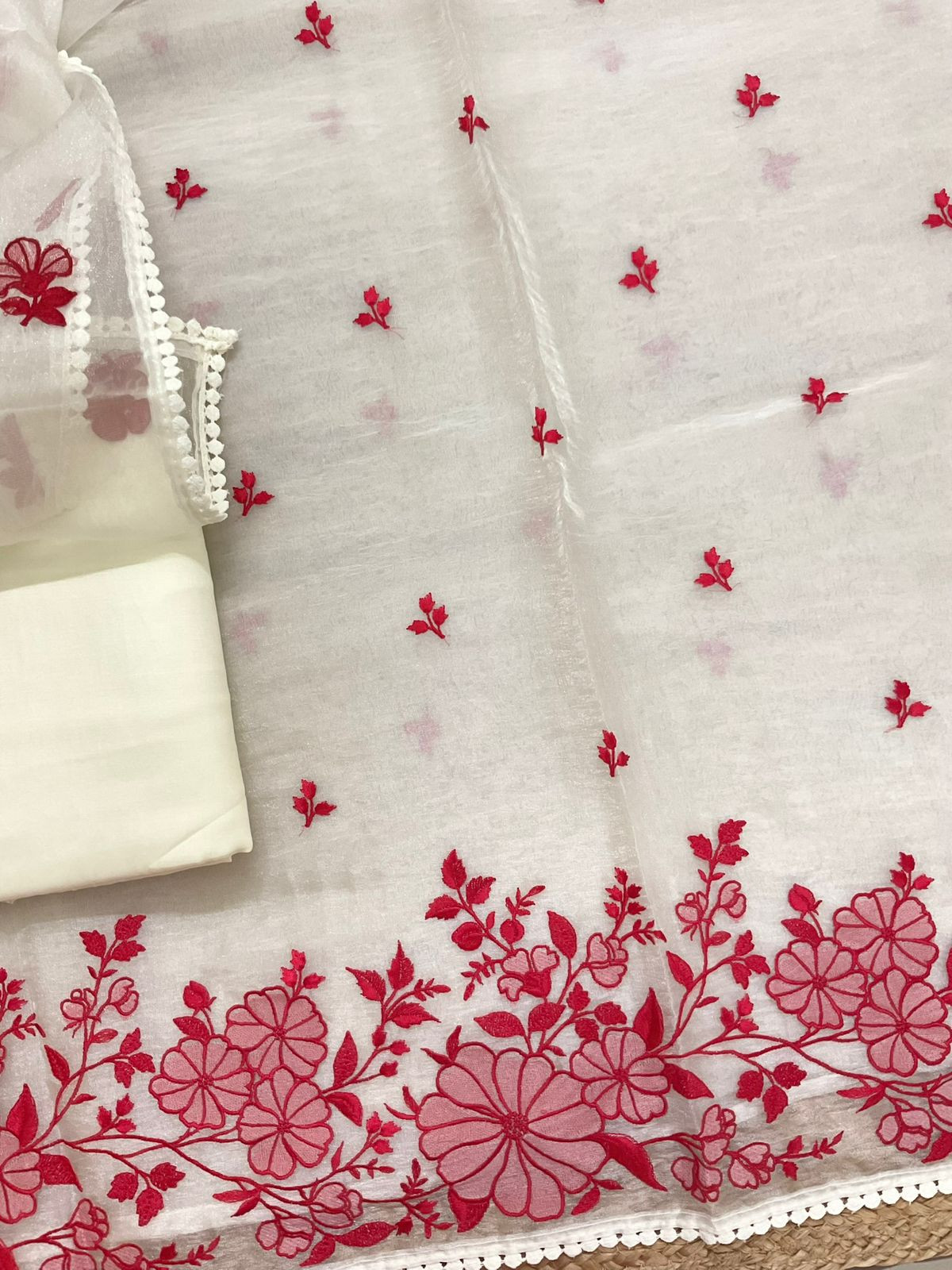 Soft Tissue Embroidered Suit - Cream