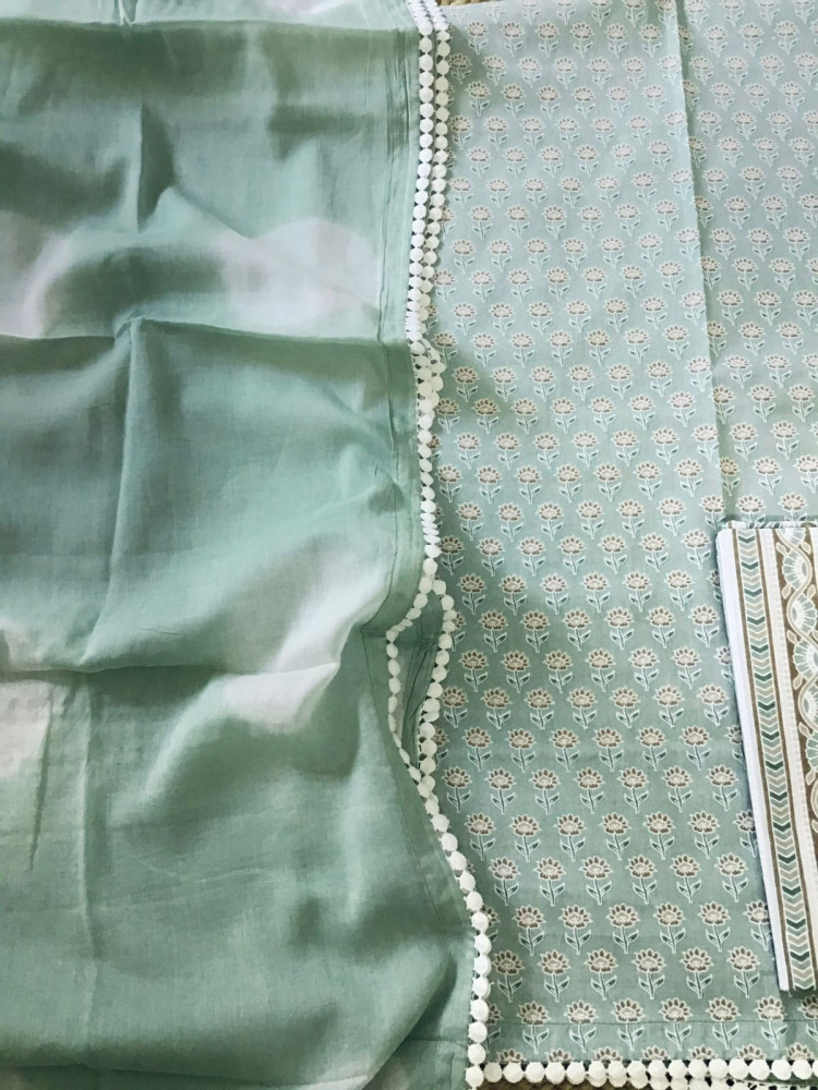 Image of Pure Cotton Printed Suit - Green