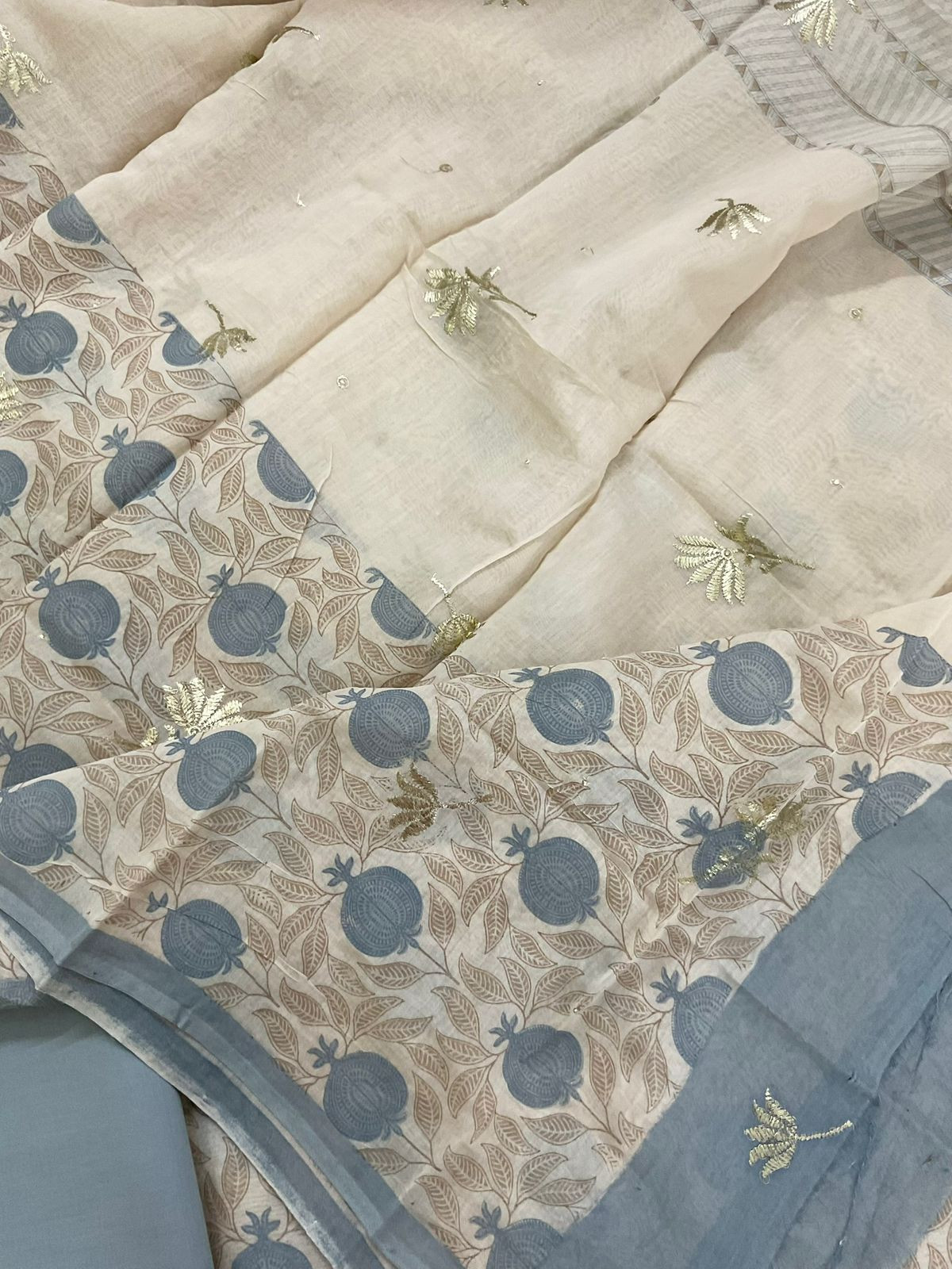 Pure Mul Chanderi Printed Embroidered Suit - Cream