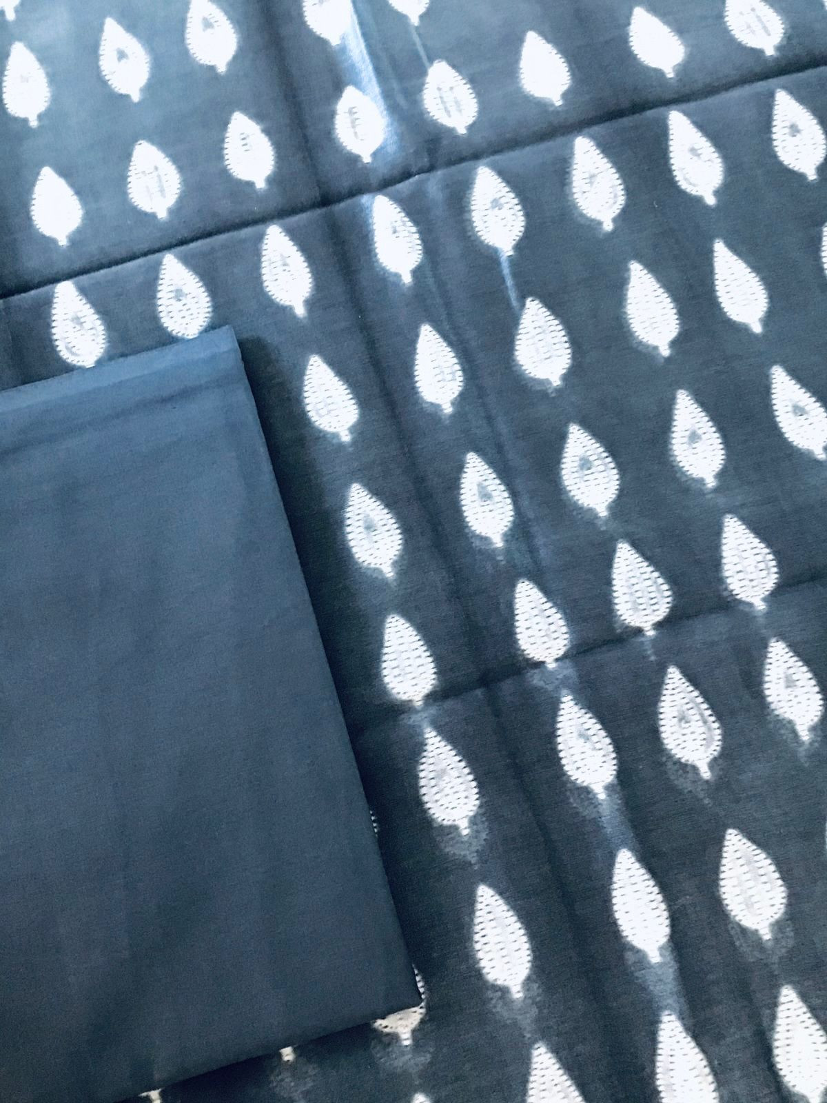 Pure Maheshwari Silk Printed Suit - Grey