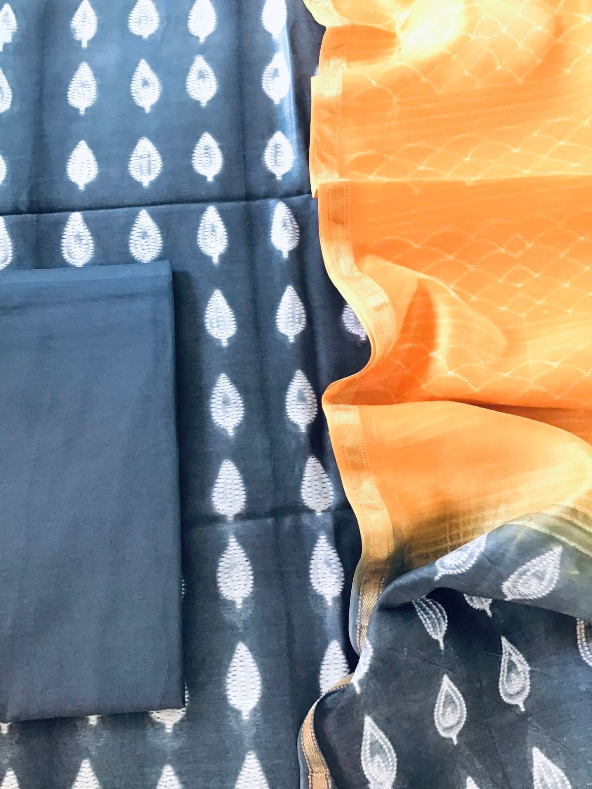 Pure Maheshwari Silk Printed Suit - Grey