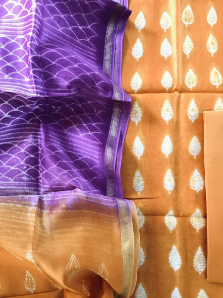 Image of Pure Maheshwari Silk Printed Suit - Orange