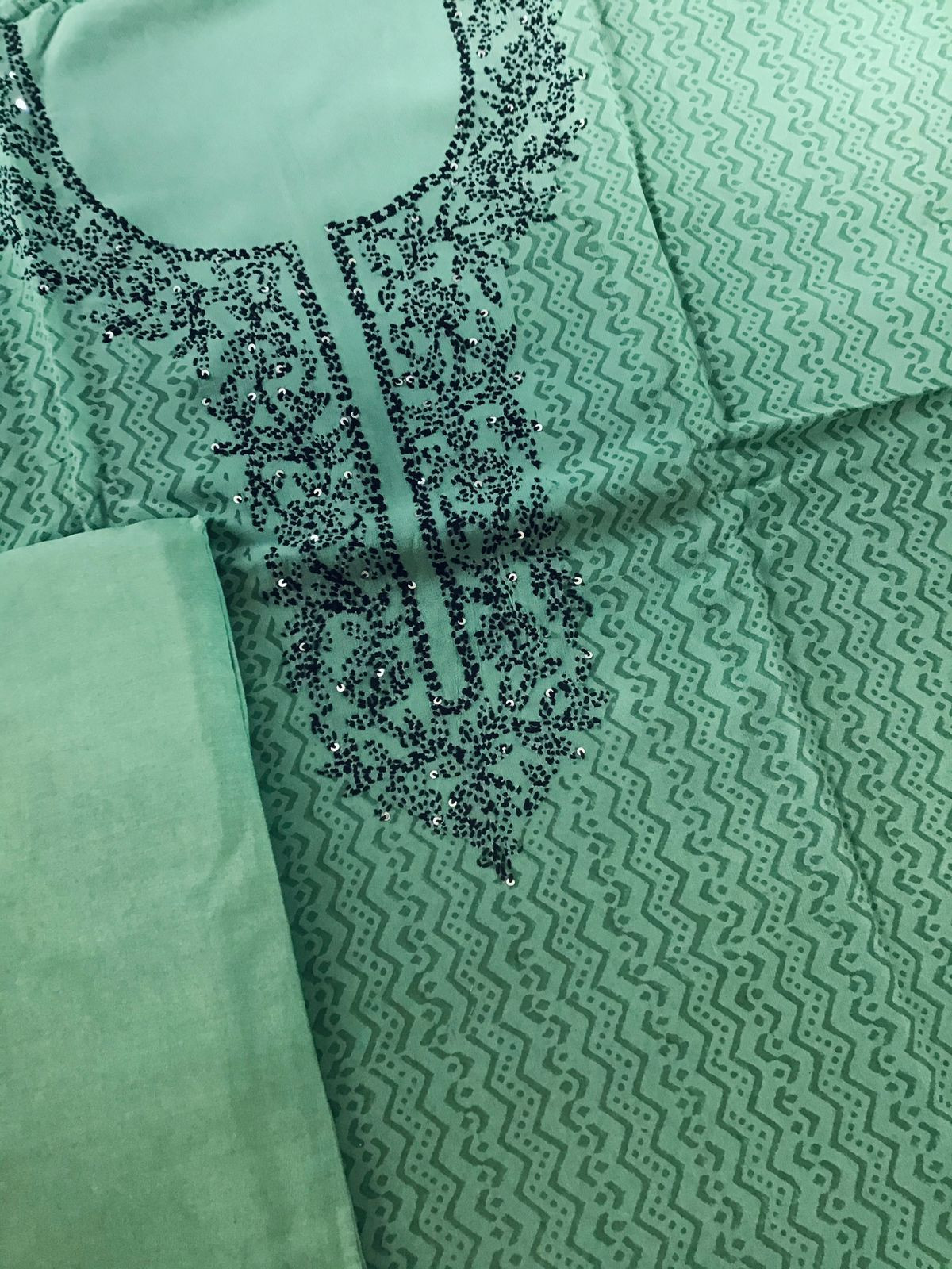 Pure Georgette Printed Embroidered Suit - Green