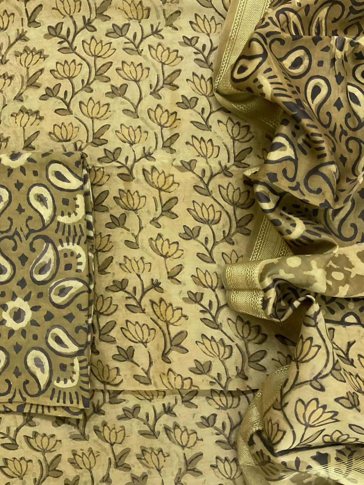 Pure Maheshwari Block Printed Suit - Green