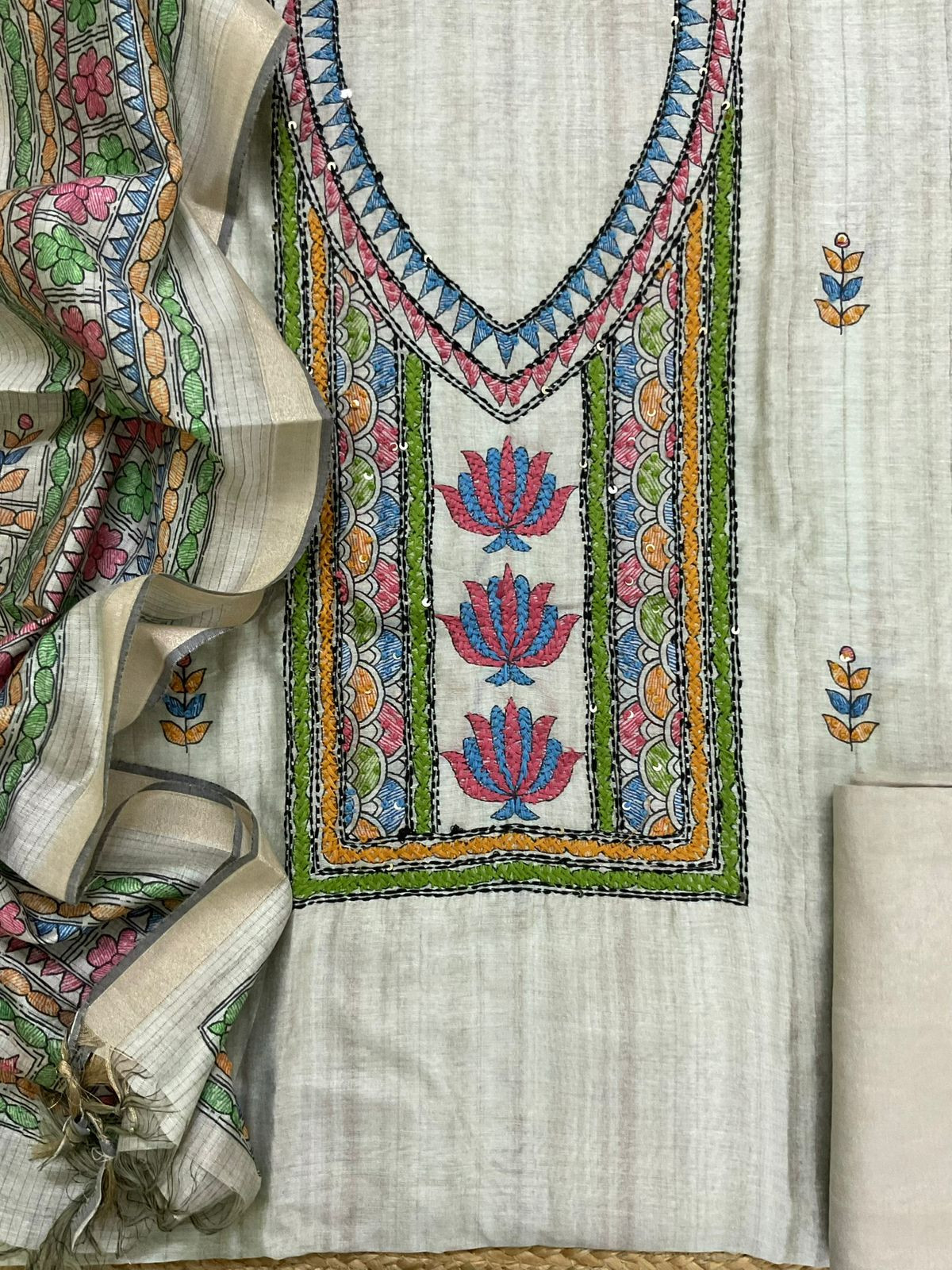 Soft Semi Raw Silk Printed Embroidered Suit - Green