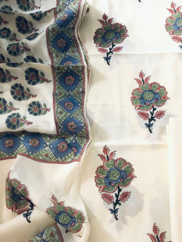 Image of Soft Fine Muslin Silk Printed Suit - Cream