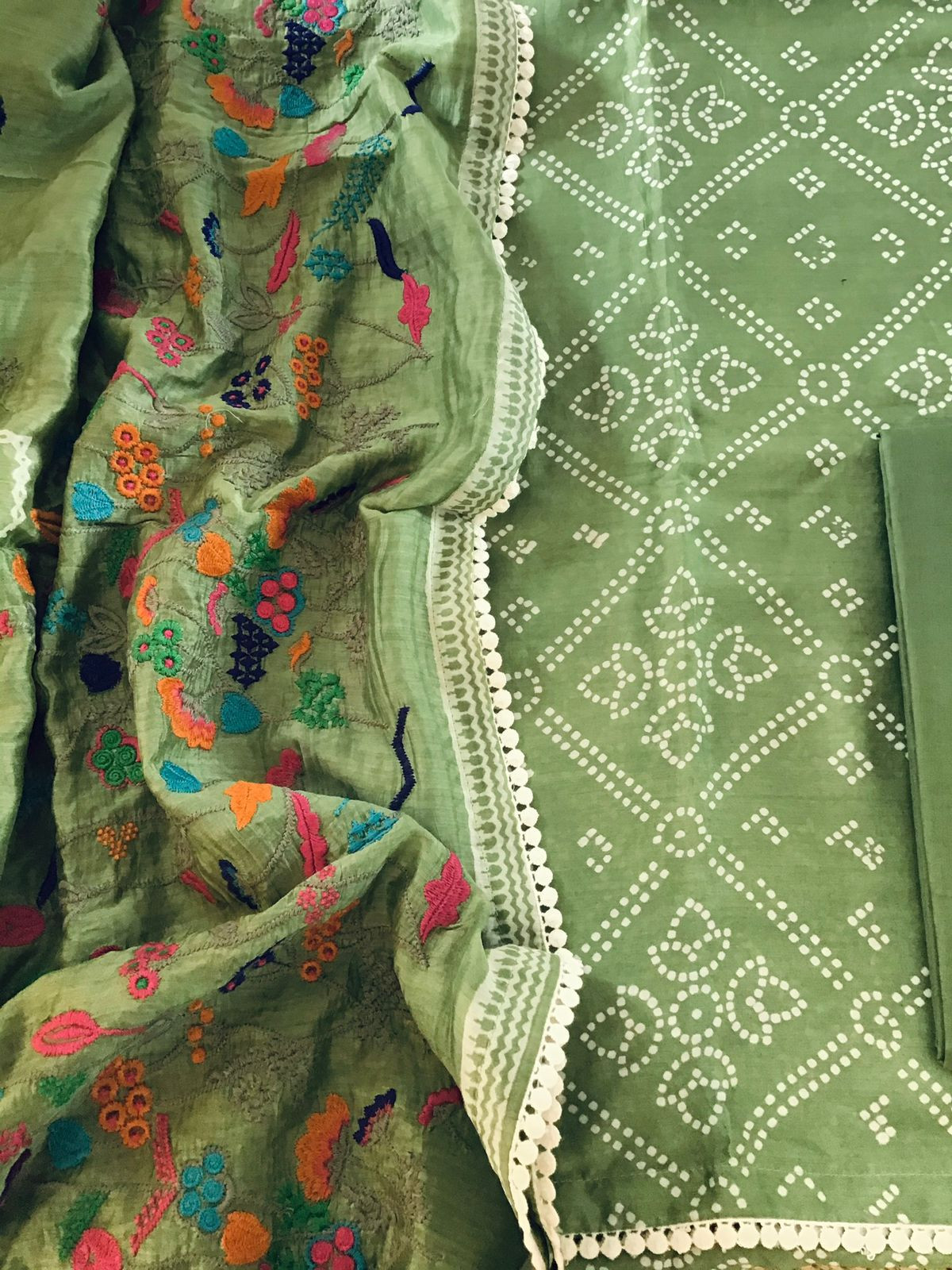 Pure Muslin Silk Printed Embroidered Suit - Green