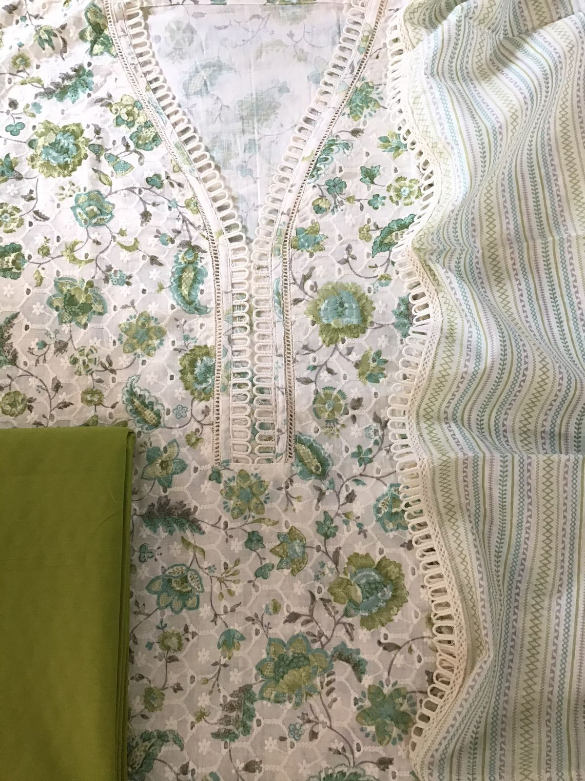 Pure Cotton Printed Hakoba Embroidered Suit - Off White