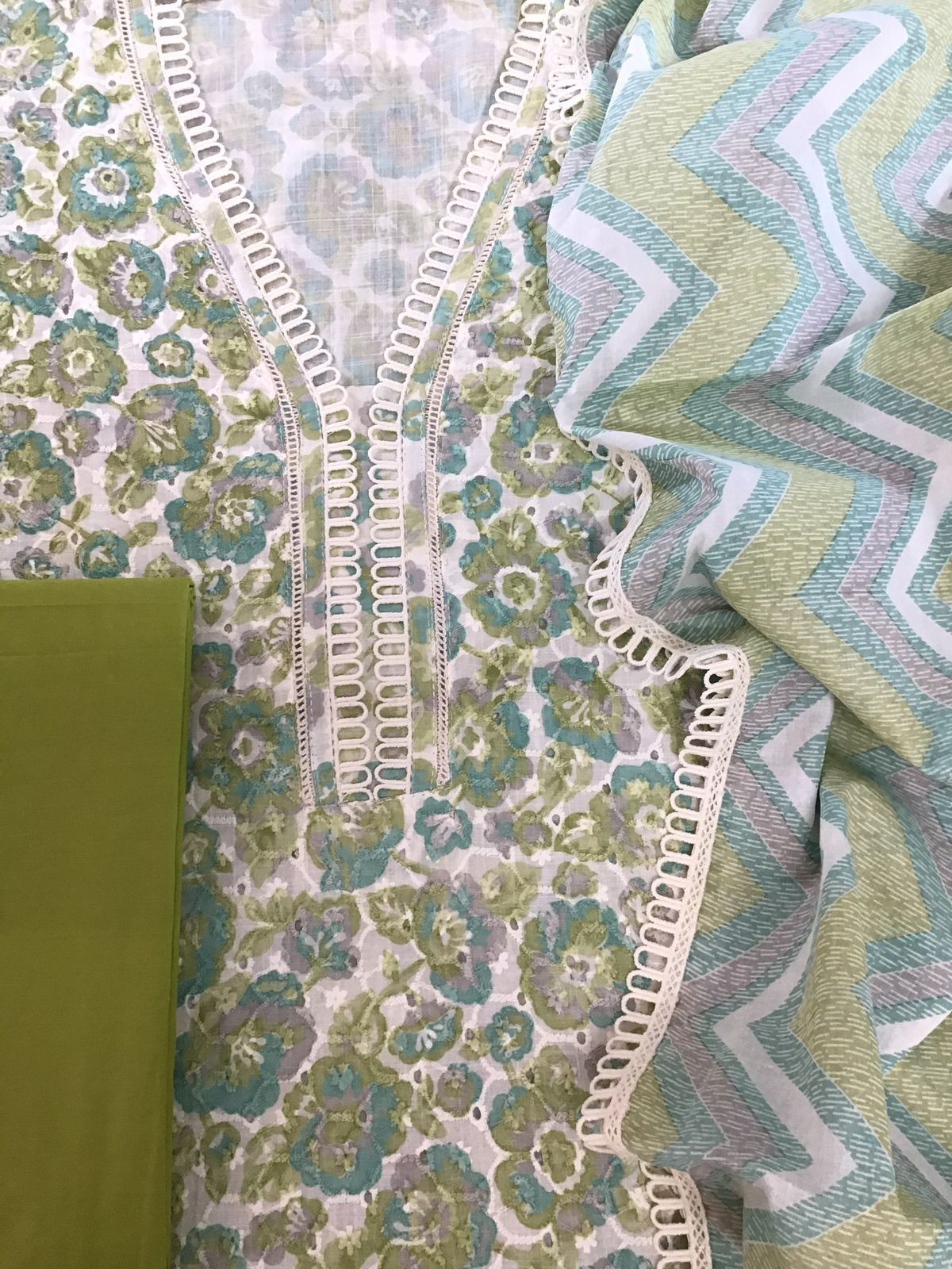 Pure Cotton Printed Hakoba Embroidered Suit - Off White