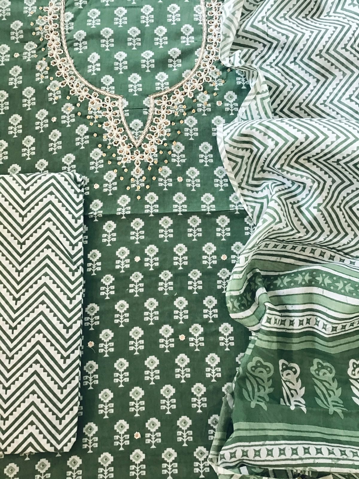 Pure Cotton Printed Embroidered Suit - Green